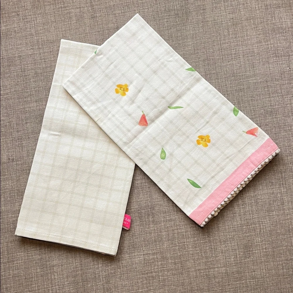 Isaac Mizrahi Bunny Rabbit Kitchen Tea Towels Set of 2 Spring NWT